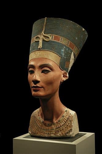 Nefertiti 30-01-2006 — Ancient Egyptian Art